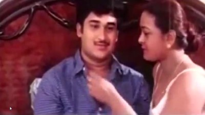 Shakeele akka paiyan udan sex seiyum tamil movie